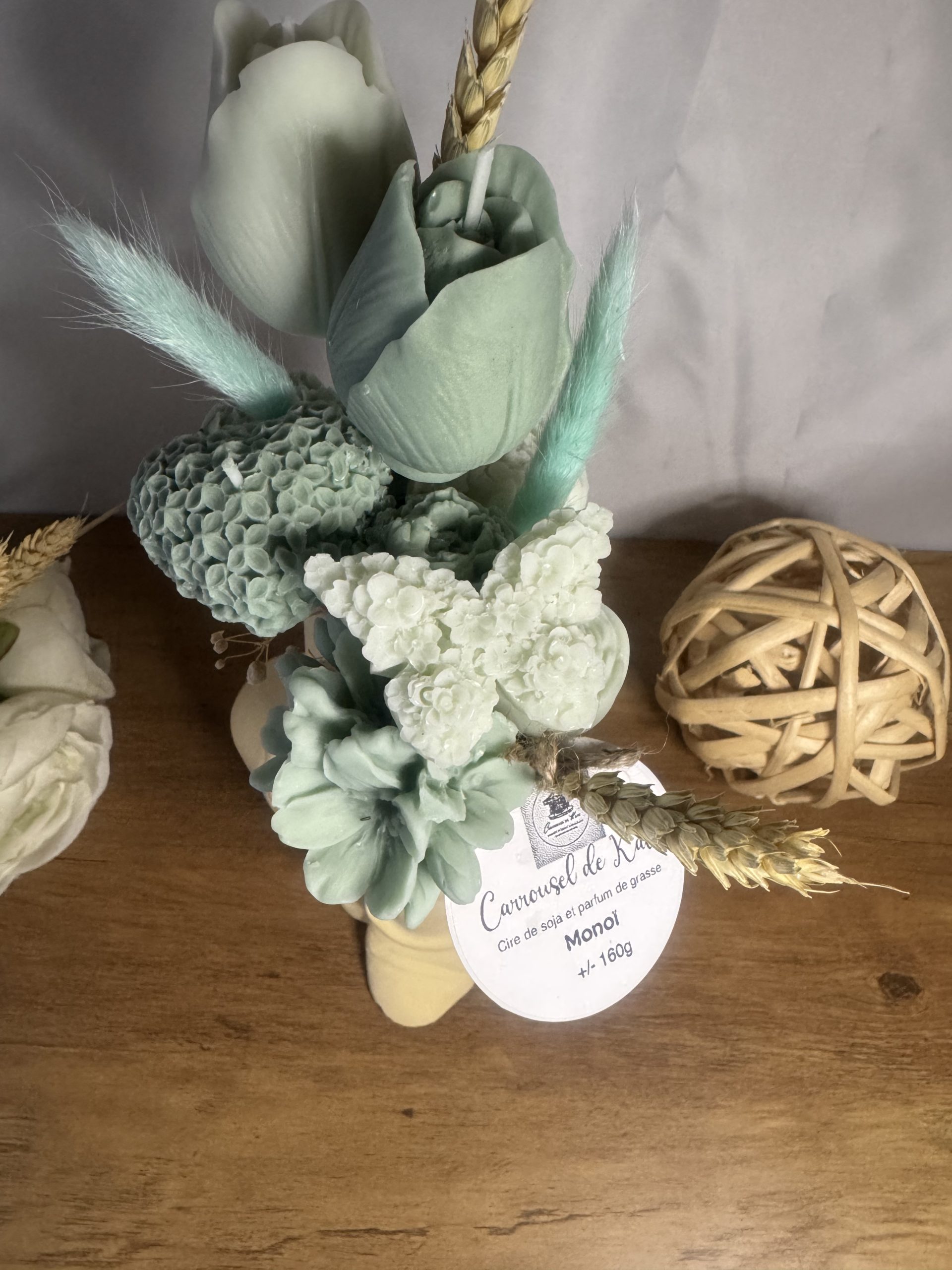 Vase danseuse floral - parfumé monoï – Image 2