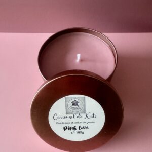 Bougie 180g parfumée – boîte gold rosé « pink love »