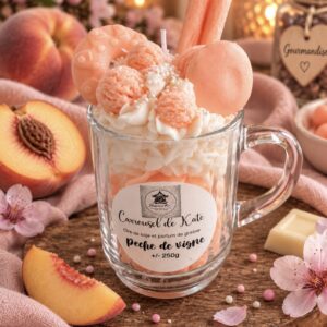Mug gourmand – 250g bougie parfumée « pêche de vigne »